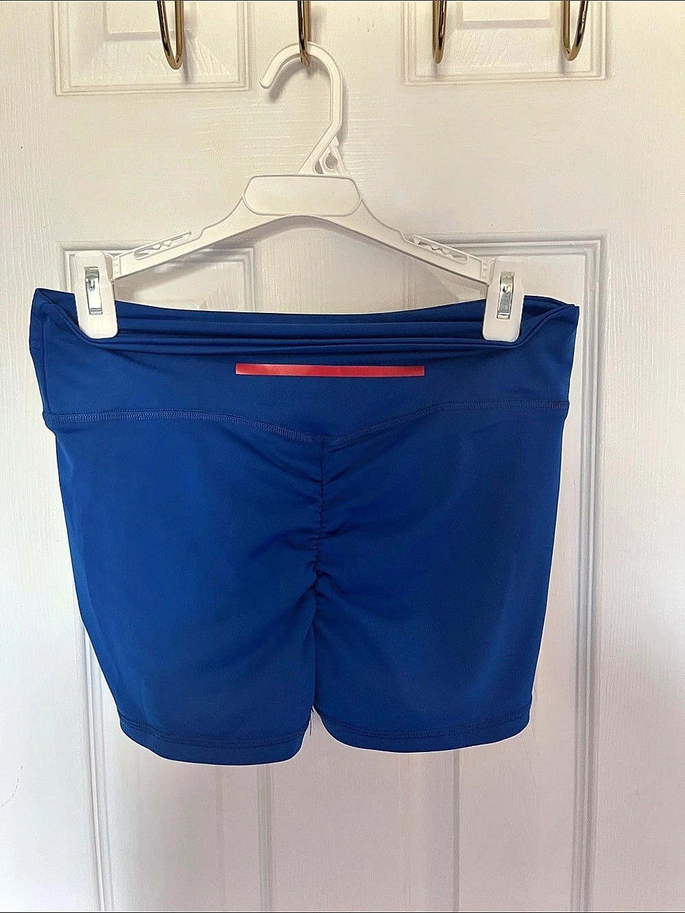 Athletic Shorts in Blue Size Medium Like New